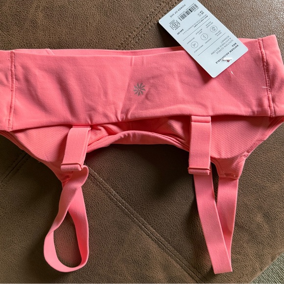 Athleta Coral Adjustable Sports Bra - Picture 2 of 3